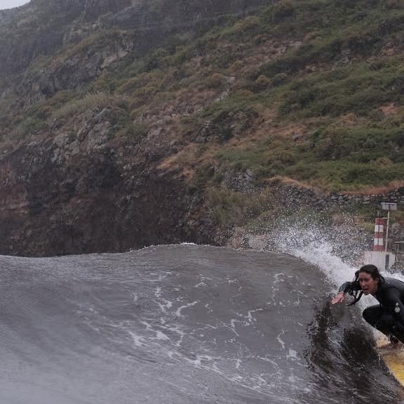 Notes from one of our articles:
I luckily got two hours of amazing surfing and yes the trip was done. I didn't came to do a record or a challenge I came to inspire people to chase and do what they love, this is what i've been doing and this is where life is taking me.
.
Pic by @sergiovillalbastudio