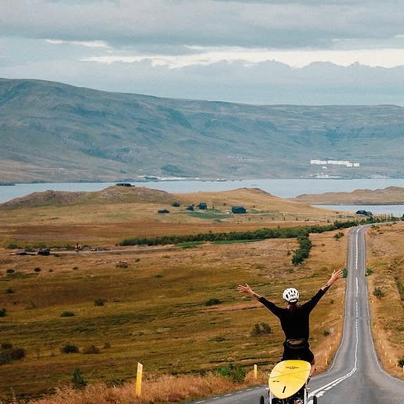 Ready for your weekend adventure???
.
Pic by @sergiovillalbastudio