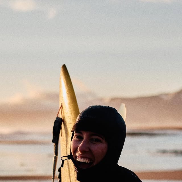 Have you watch the film yet? There is laughs, harder times, surf, rain, bike just all included through the vast landscape of Iceland.
.
Pic by @sergiovillalbastudio